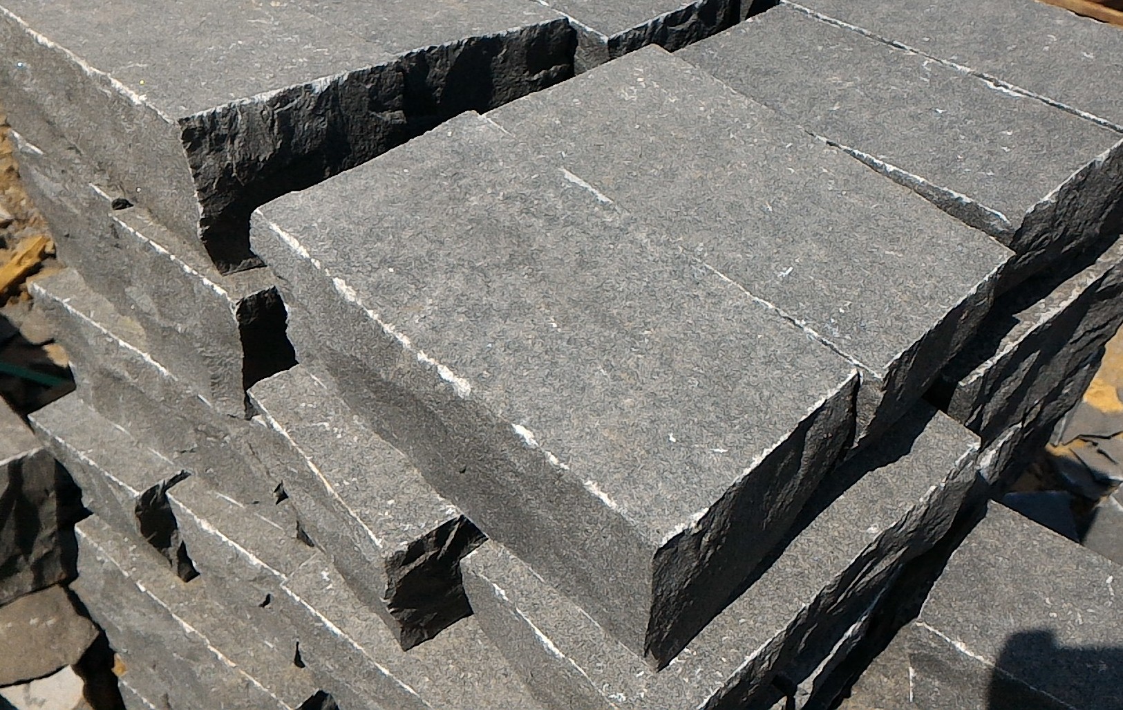 Basalt cubes/cobbles