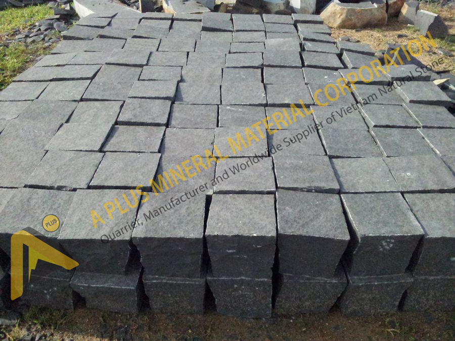 Basalt cubes/cobbles