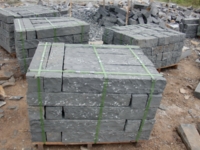 Basalt kerbs/palisades