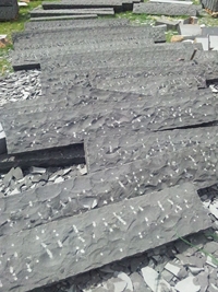 Basalt kerbs/palisades